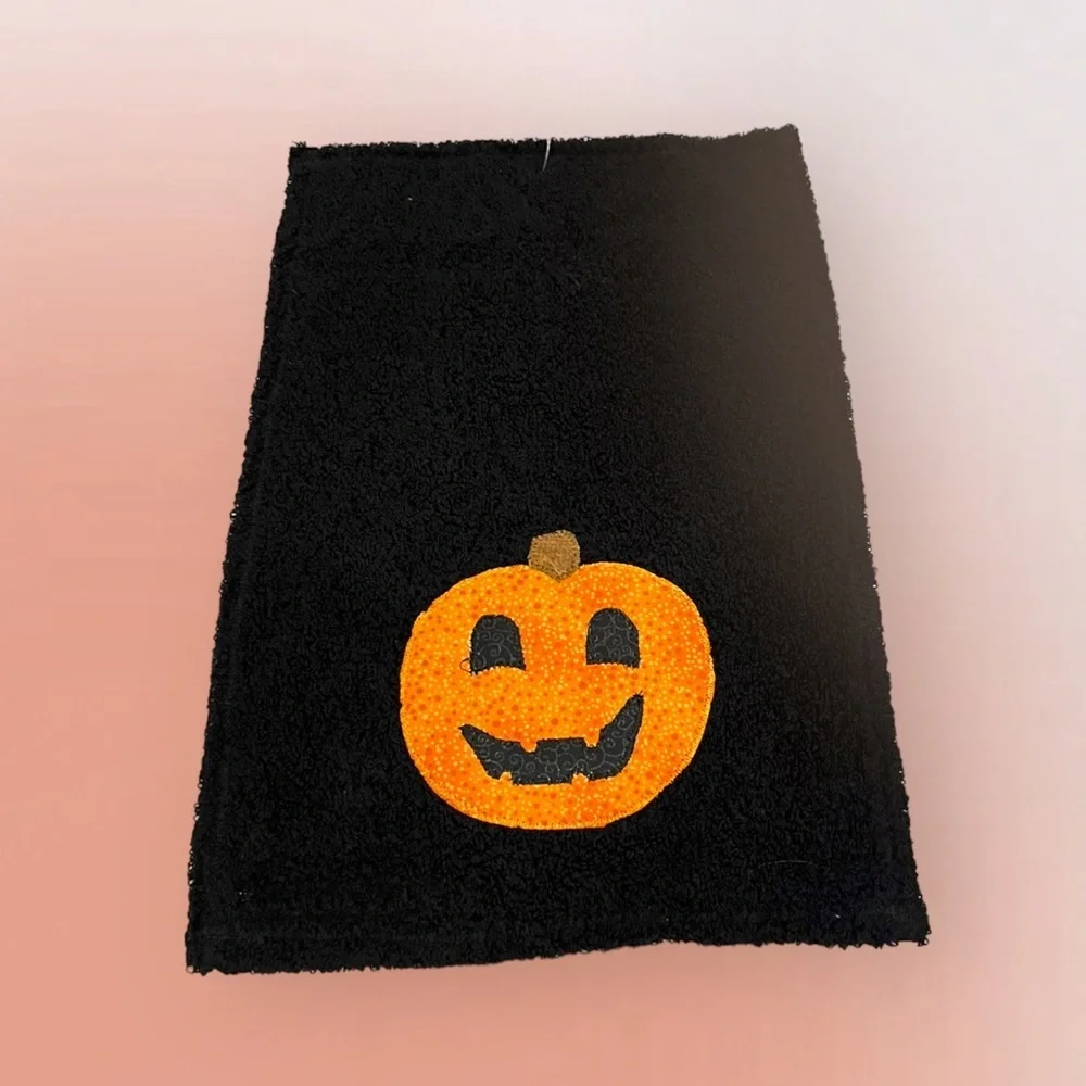 *Lot/3 𝑯𝒂𝒏𝒅𝒎𝒂𝒅𝒆 Halloween HandTowels